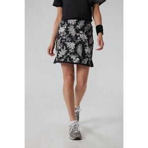Tuckernuck Athletic Piped Golf Skort Skirt Black Tan Ojai Vines 16 inch EUC S